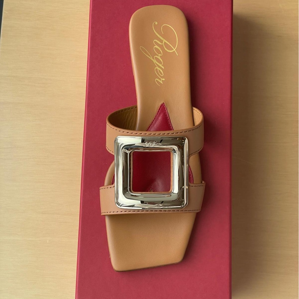 Roger Vivier Sandals